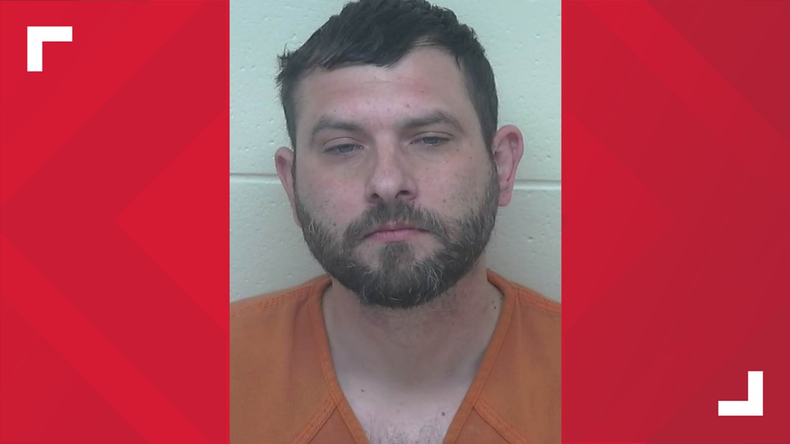 Ohio man accused of sending explicit photos to student - Vimarsana News