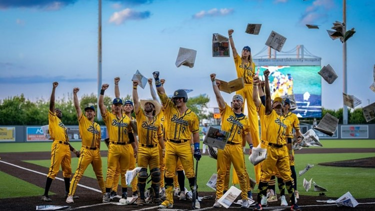 Savannah Bananas taking baseball by storm: Everything you need to know  about 'Banana Ball