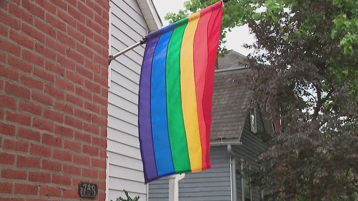 Pride flags stolen in German Village neighborhood of Columbus - Vimarsana News