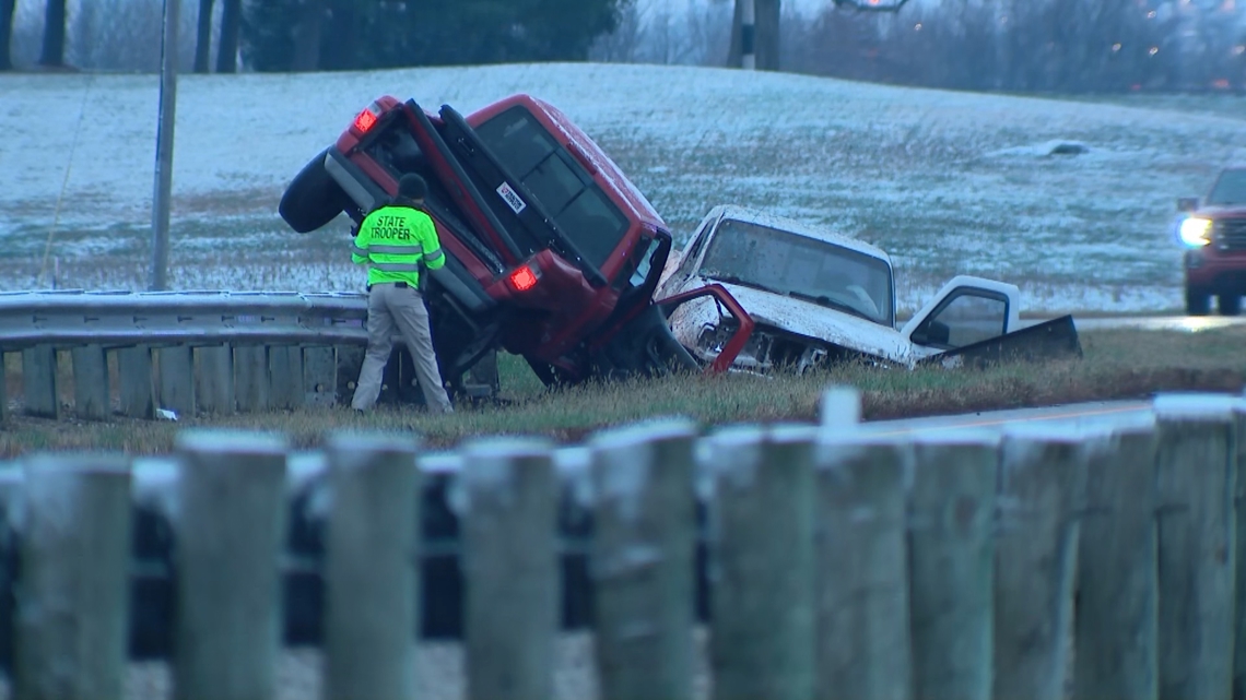 1 injured after crash on U.S. Route 23 in Pickaway County | 10tv.com