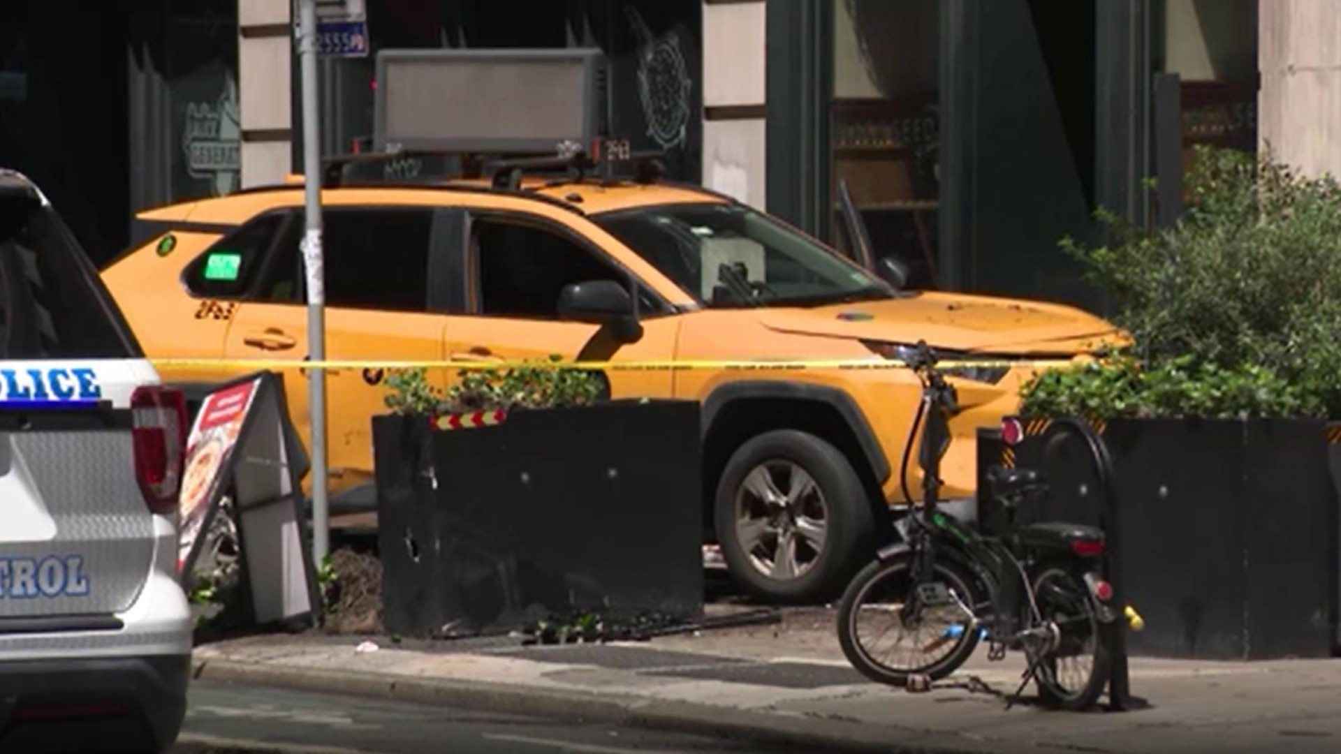 Two Columbus residents were among the six people injured on Monday when a taxi cab jumped a curb in Manhattan and crashed into a group of pedestrians.