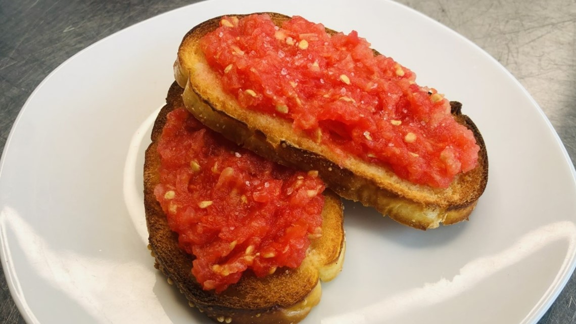 Brittany’s Bites: Pan con Tomate