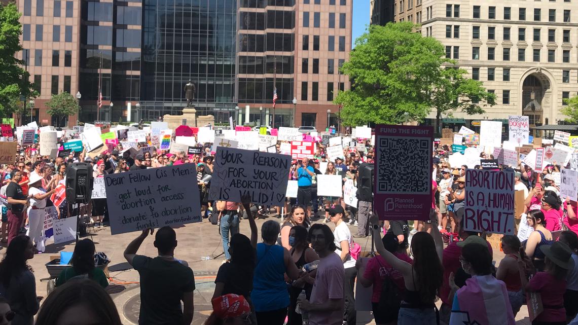 Abortion-rights, anti-abortion activists rally at Ohio Statehouse