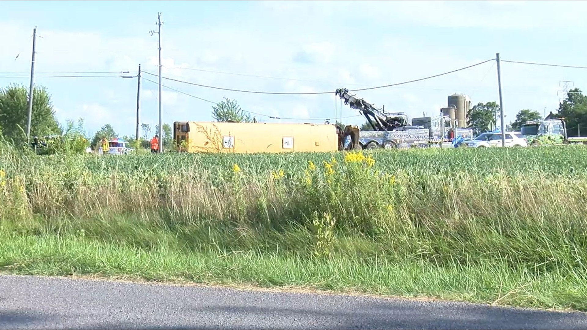 Stark County school bus rollover: 5 juveniles, driver injured | 10tv.com