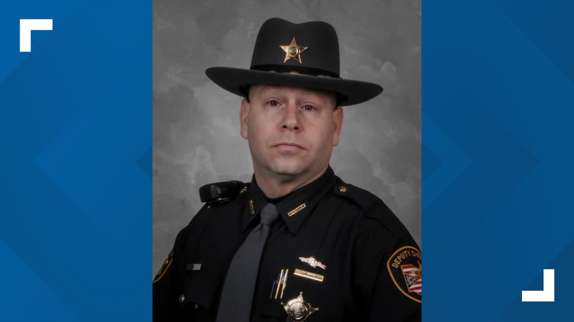 Ceremony honors Franklin County deputy who passed from COVID-19 - Vimarsana News