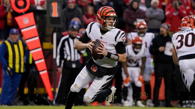 Chiefs win 8th consecutive AFC West title with 25-17 win over Bengals