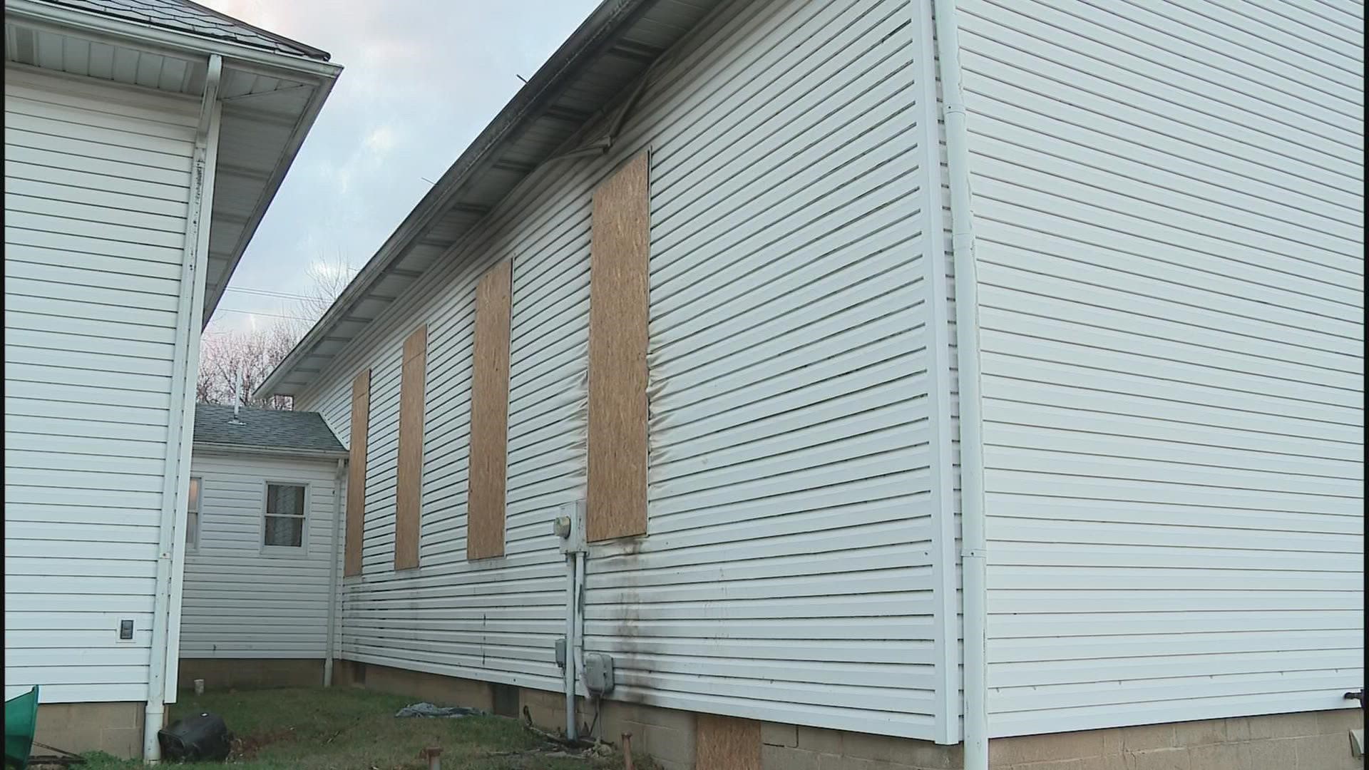 The sheriff's office said the fire happened Saturday night at Mount Zion Church. Authorities found the suspect nearly two hours after responding to the scene.