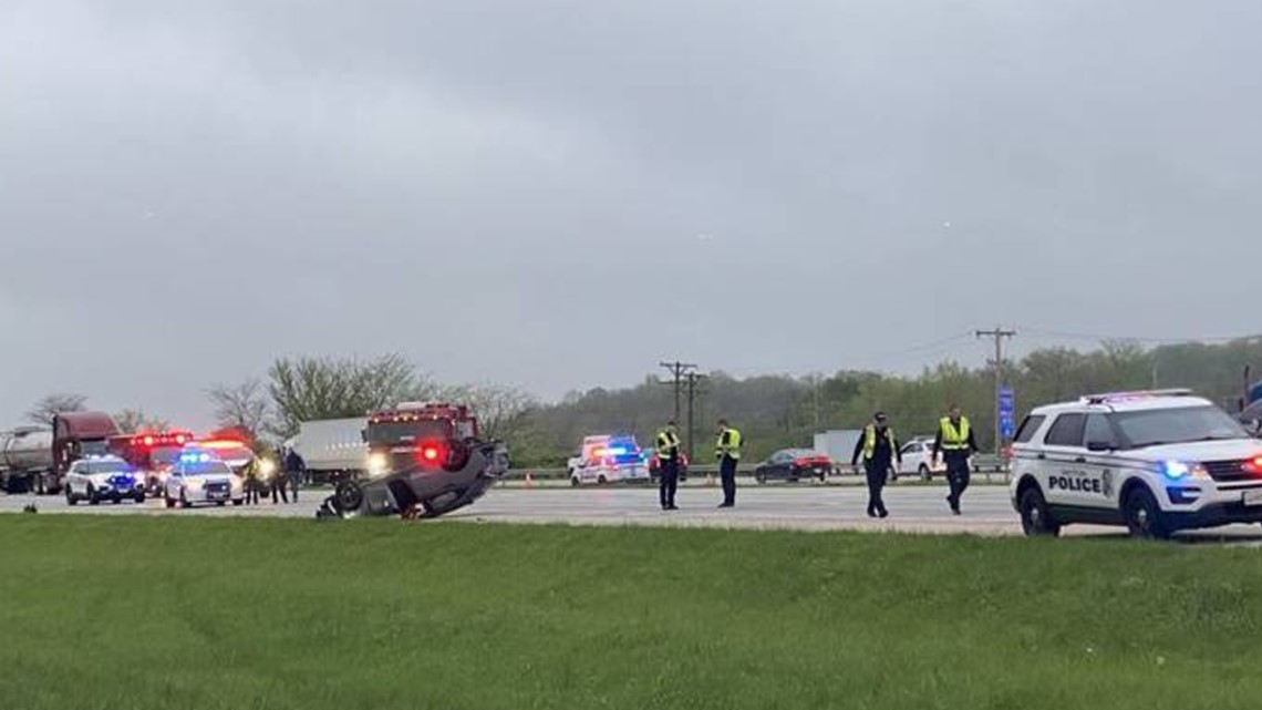 Officers shoot armed man after I75 crash in Ohio, police say