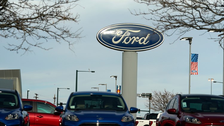 DeWine, Ford announce $1.5 billion investment to make all-new electric vehicle at Ohio facility