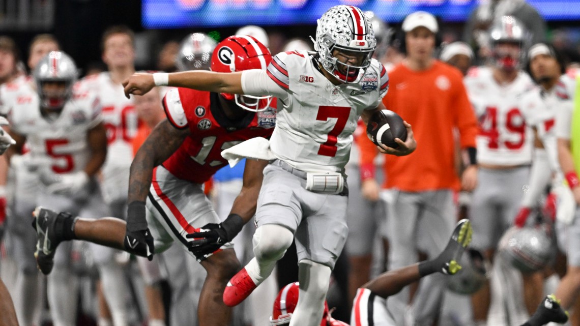 Miyan Williams Suffers Apparent Right Leg Injury, Ohio State