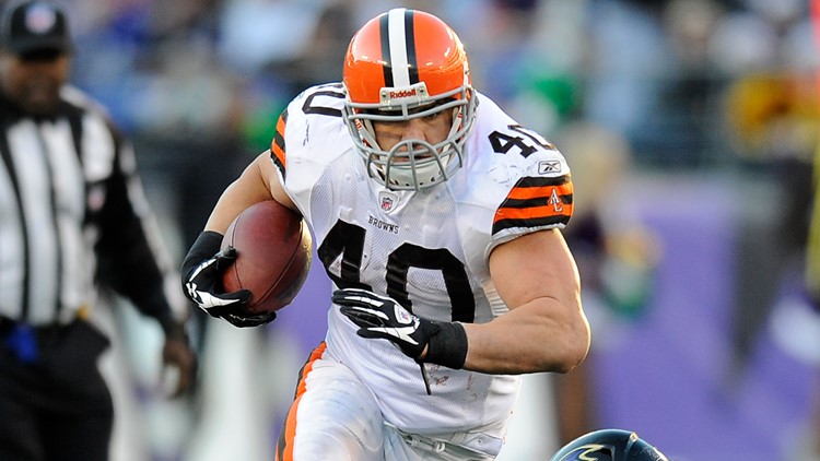 Ex-NFL player Peyton Hillis in ICU after saving his kids from drowning –  reports, Cleveland Browns