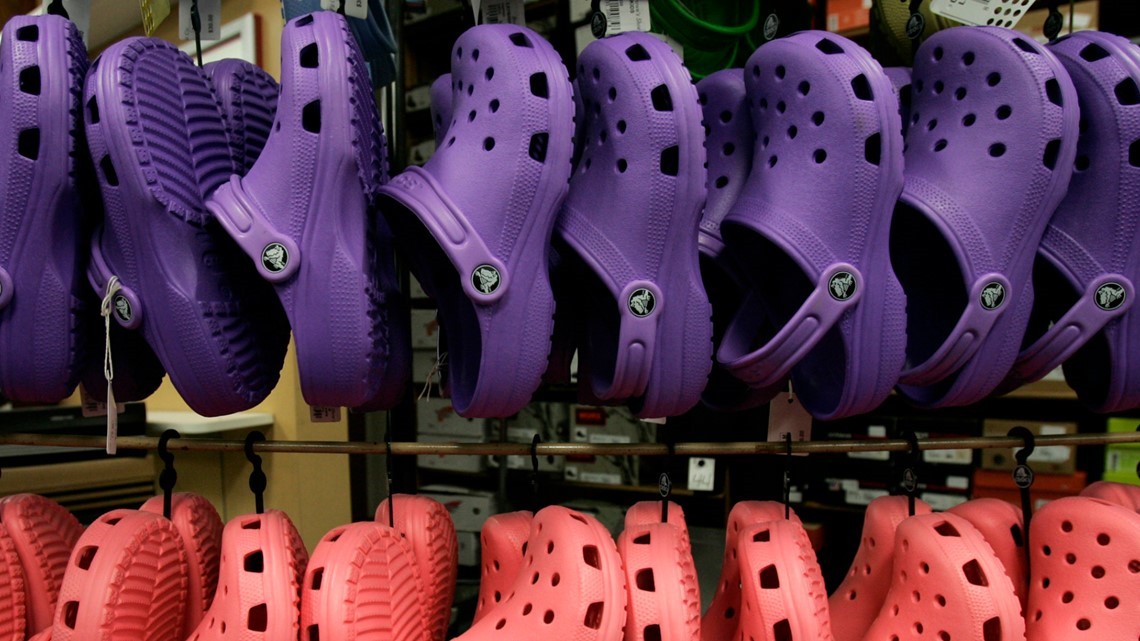 free crocs for healthcare workers