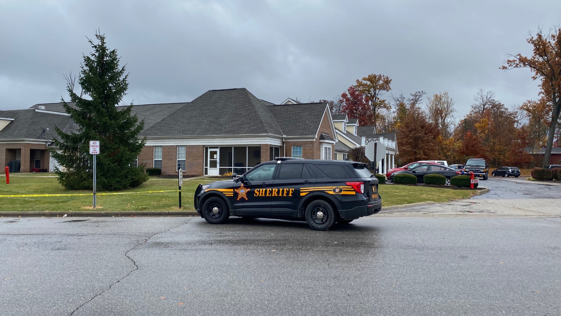 2 residents injured in stabbing at Powell assisted living facility