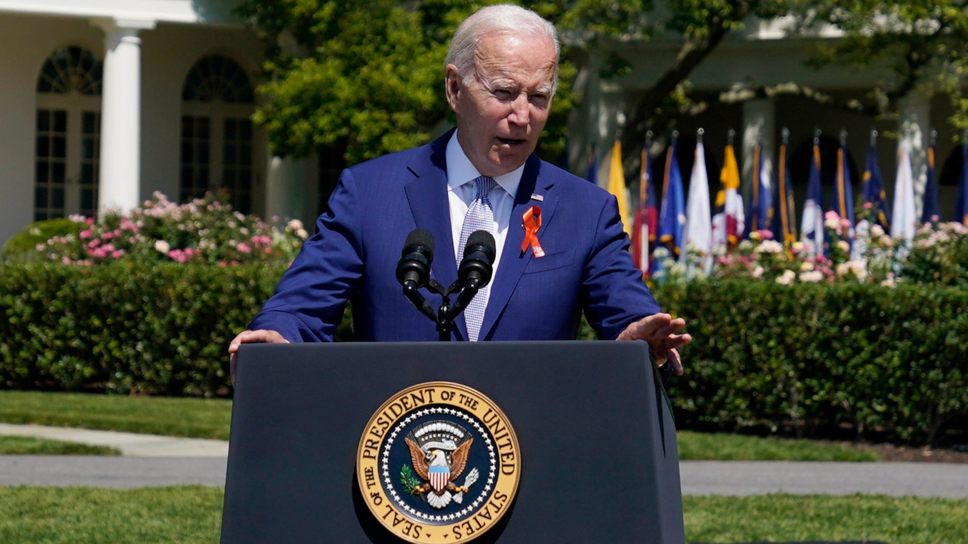 President Biden is experiencing "very mild" COVID-19 symptoms and has begun taking Paxlovid.