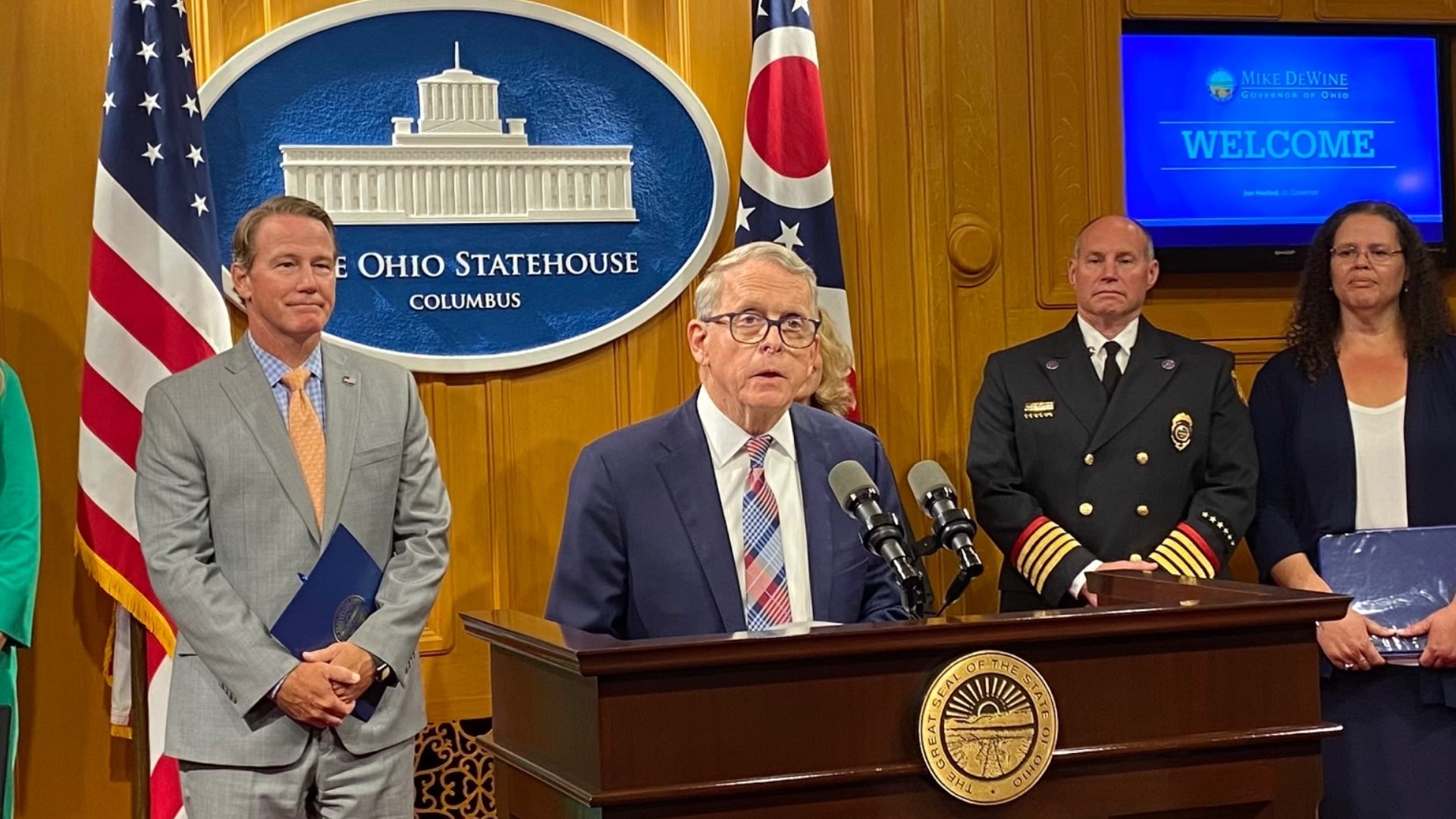 Gov. Mike DeWine announced details of a $3.5 billion budget Tuesday, a portion of which will be paid for in cash.