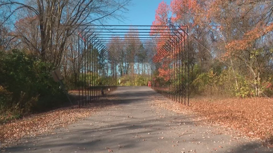 Drivethru holiday lights in central Ohio