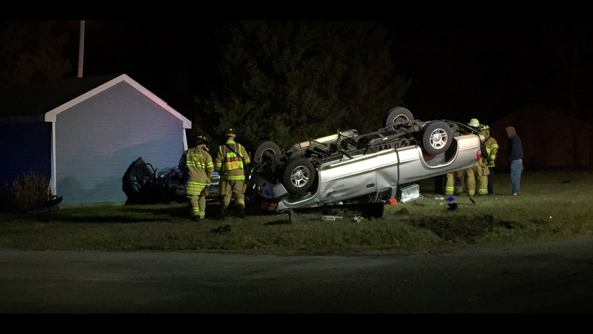 3 people hospitalized after two-car crash in Fairfield County | 10tv.com