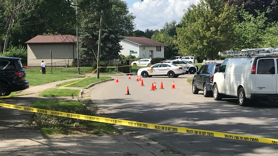 A 15-year-old boy injured in a capturing in southeastern Columbus