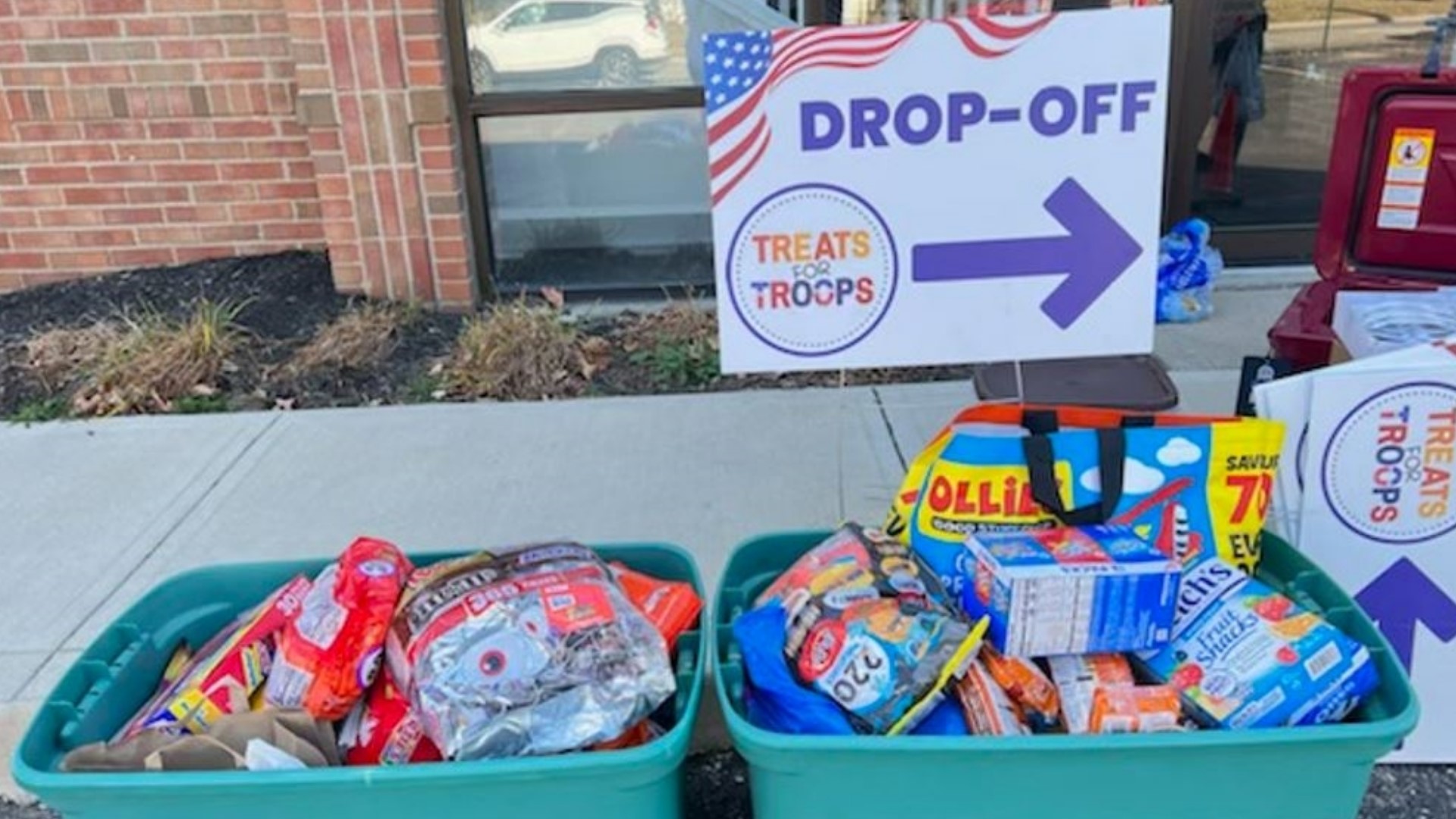 Nonprofit helps donate leftover Halloween candy to US troops