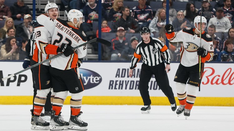 Ducks overcome 3-goal deficit to beat Blue Jackets 5-3