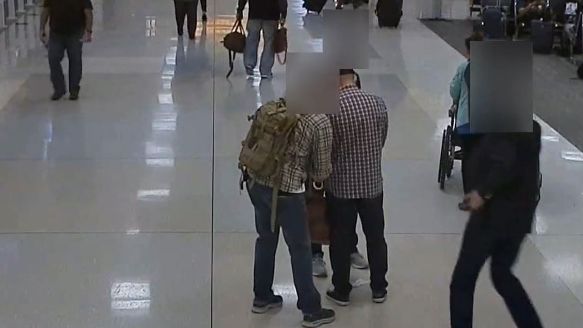 Video shows airport arrest of Columbus police officer charged in federal  drug case