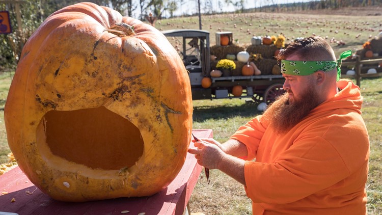 Grove City pumpkin carver takes national stage