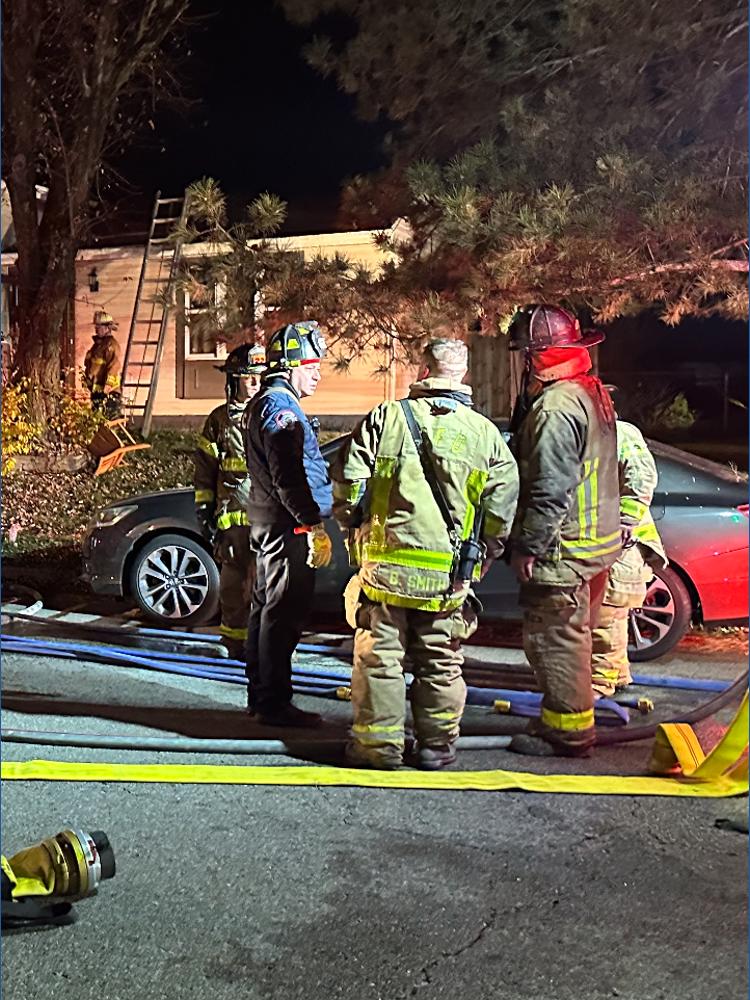 Police: Investigators believe man intentionally set house fire that ...