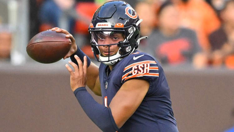 PHOTOS: Former Ohio State QB Justin Fields in first NFL preseason game