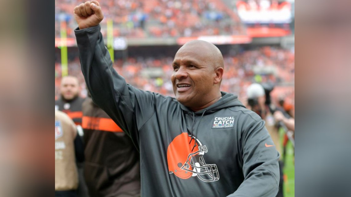 Marvin Lewis, Hue Jackson each land head coaching jobs