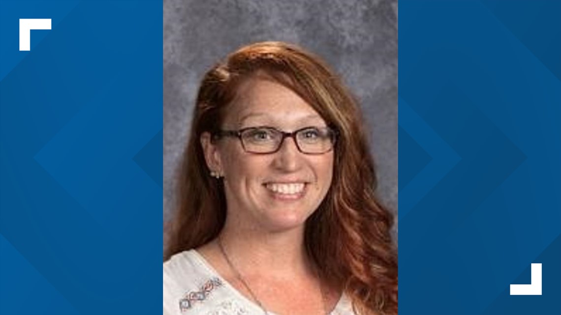 Classroom Hero Bucyrus Elementary’s Jamie Lyons greets students and