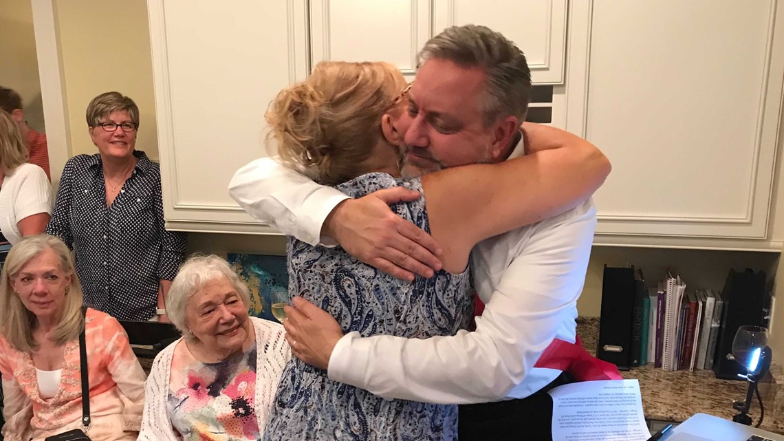 Chris Bradley's husband, Jason, wins Leukemia and Lymphoma Society's Man of the Year award - Vimarsana News