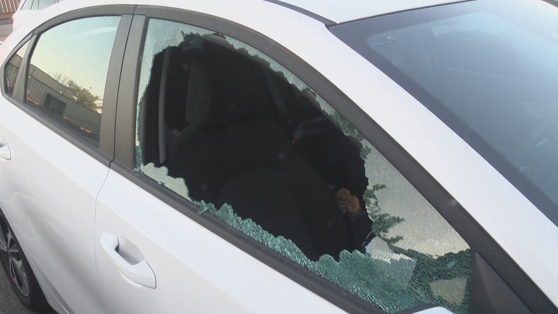 Police say that many suspects in these smash-and-grab car break-ins are looking for guns in the cars.