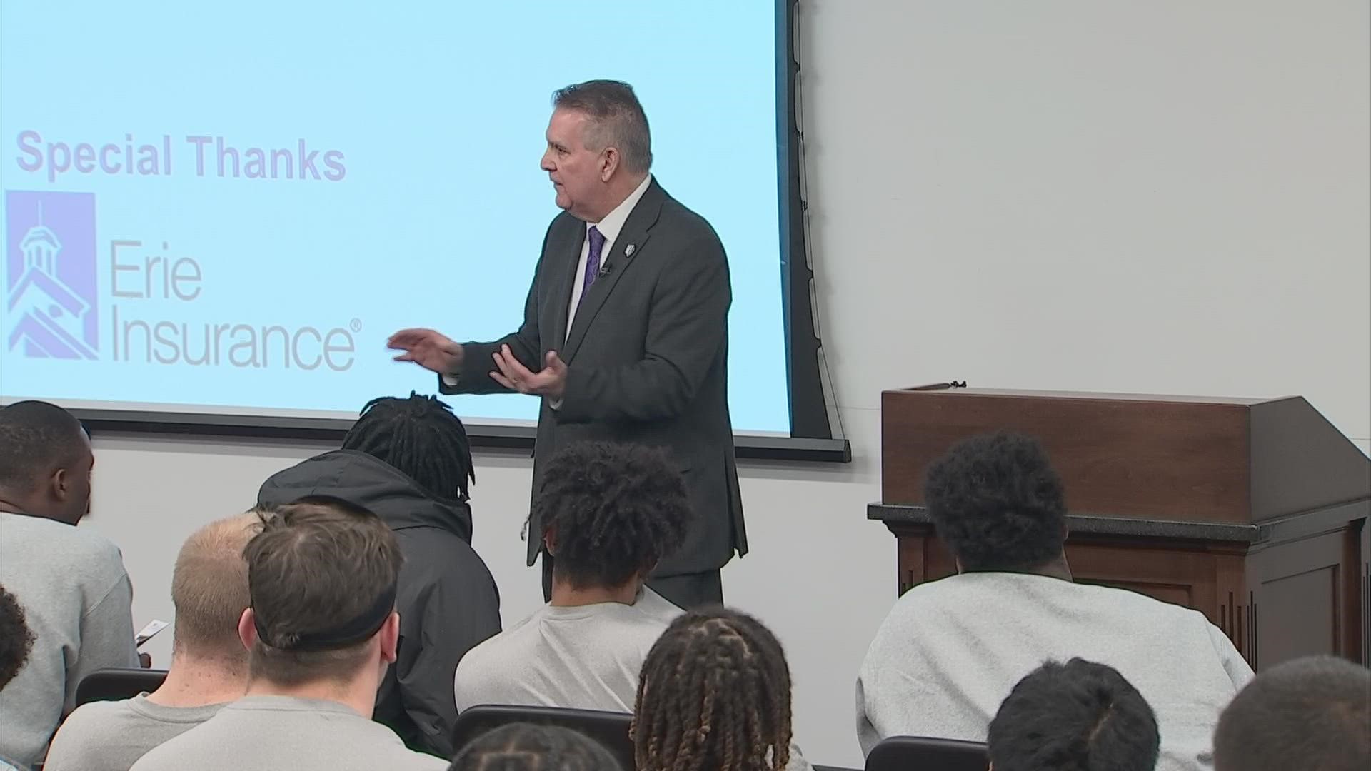 Dom Tiberi spoke with the Ohio State football team about the importance of focusing on the road.