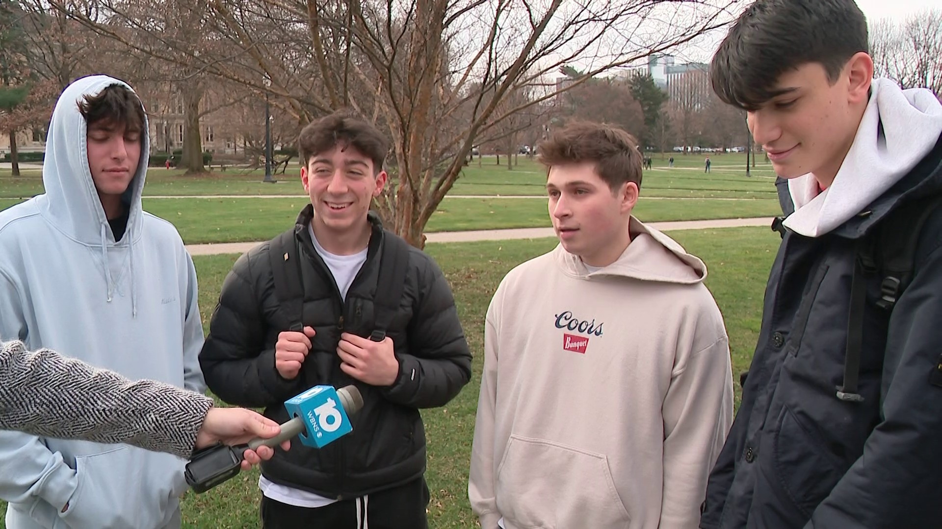 There's no Big Ten allegiance on Ohio State's campus as students root for Washington to take down Michigan.