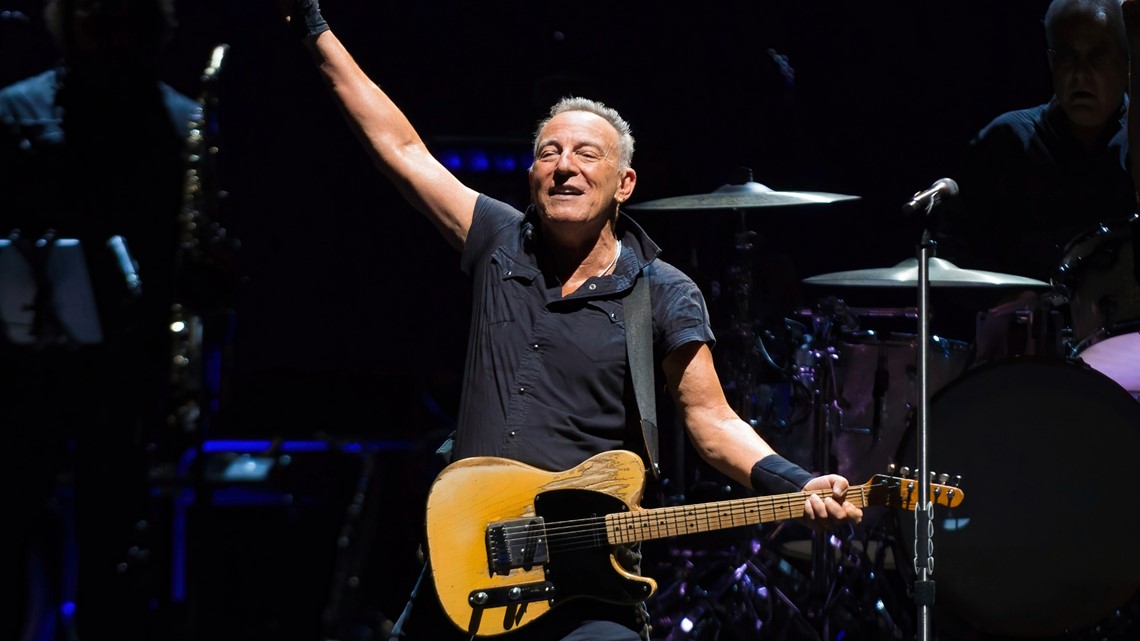 Bruce Springsteen postpones tour: What to know about health