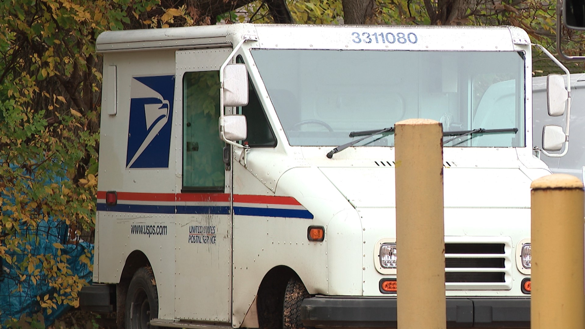 USPS hiring mail carriers in Columbus with starting wage of 22