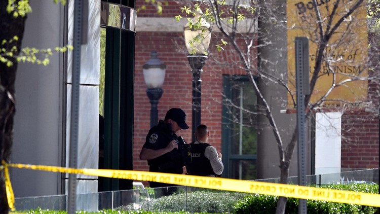 Police: Louisville shooter legally bought gun a week ago