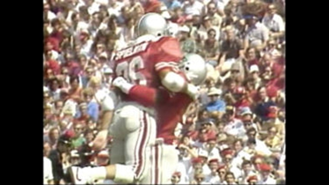 Football Hall of Fame shows off Chris Spielman Wheaties box