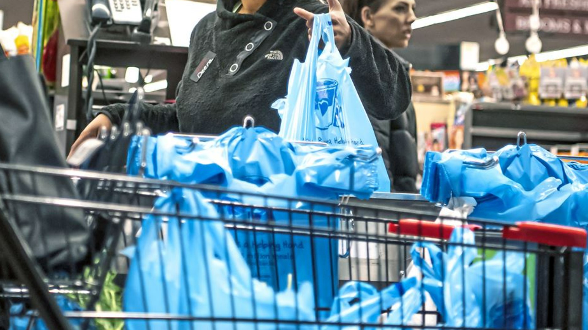 The central Ohio stores are joining Cuyahoga County and Erie, Pa. as the first areas to remove the bags from its supermarkets.
