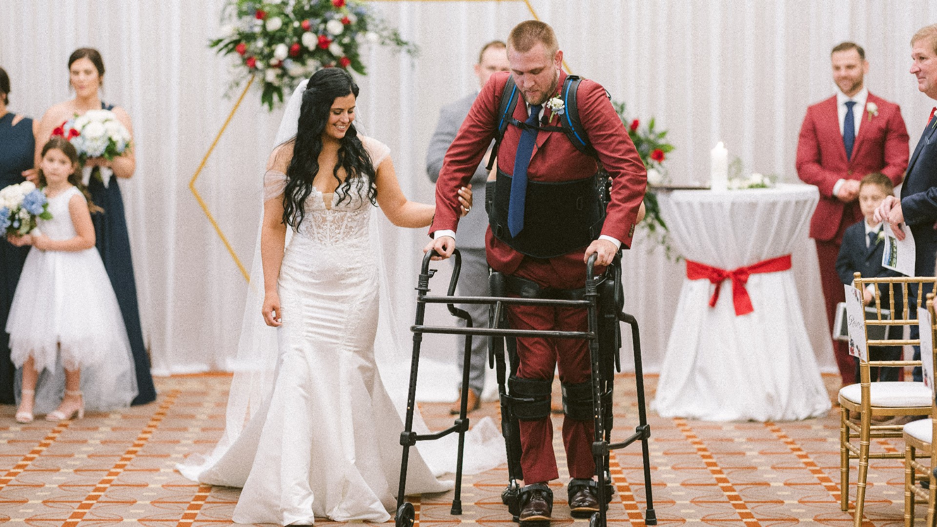 An exoskeleton helped Mike Jarvis walk down the aisle and dance with his wife at their wedding: a moment they never thought would be possible.