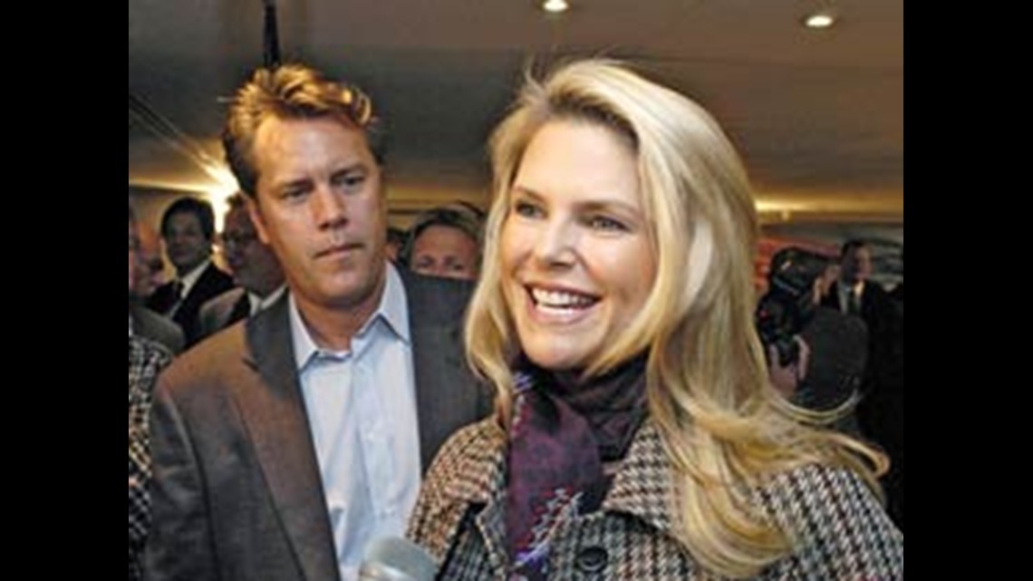 Christie Brinkley's Divorce Trial Begins In NY
