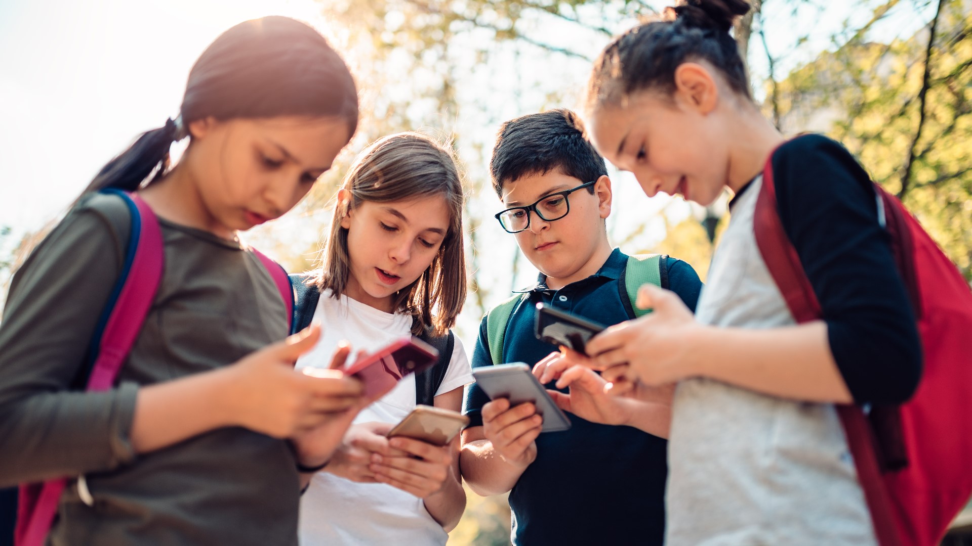The amendment would require public schools to create a policy limiting phone use as much as possible during school hours.