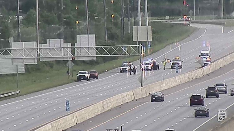 Motorcyclist injured after 2-vehicle crash on I-71 in south Columbus