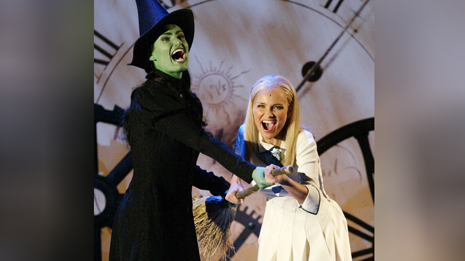 'Wicked' movie musical to fly into theaters Christmas 2021 | 10tv.com