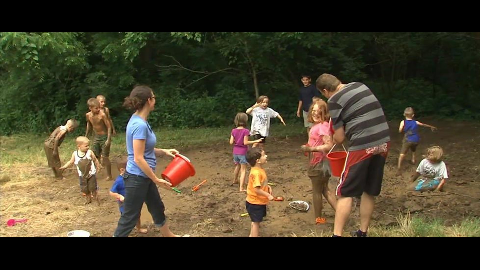 Metro Park Celebrates International Mud Day