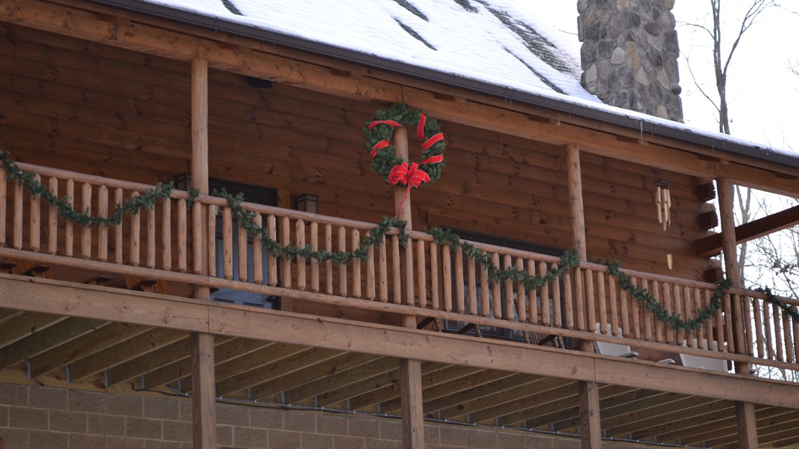 Hocking Hills kicks off annual Holiday Treasure Hunt