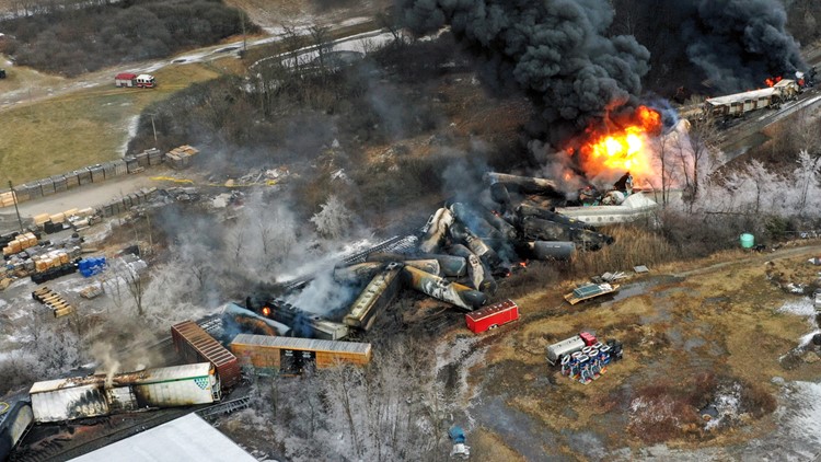 Ohio officials issue evacuation notice to residents who live near train derailment