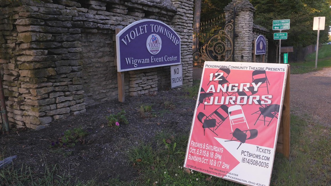 Volunteers perform '12 Angry Jurors' at Pickerington theatre - Vimarsana News