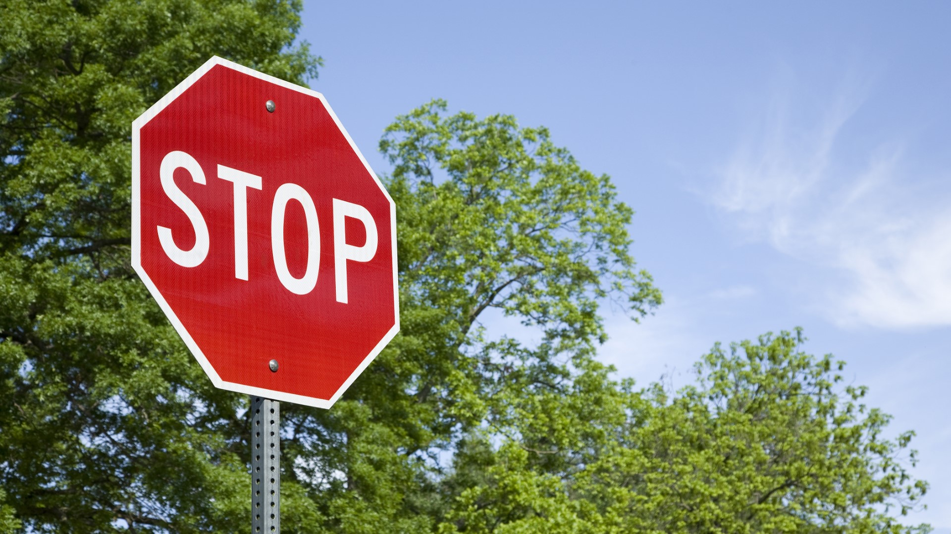 Temporary stop sign to be placed at Muscatine intersection | wqad.com