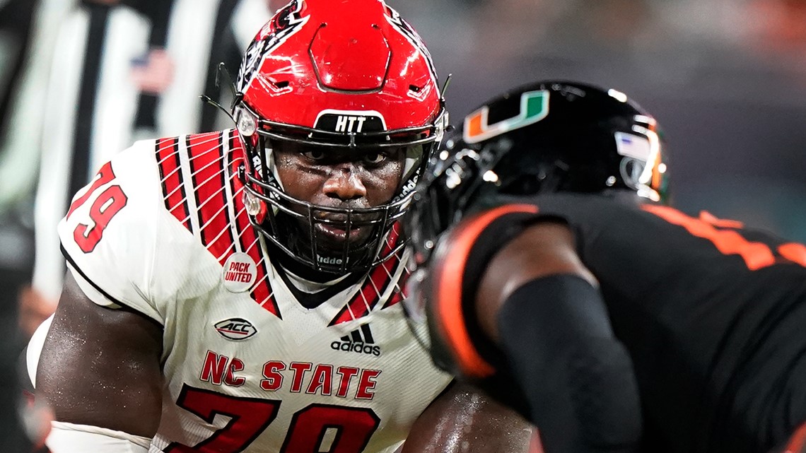 Panthers select N.C. State OT Ickey Ekwonu with No. 6 pick in 2022